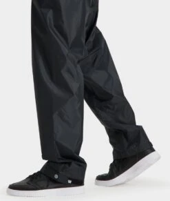 AGU Passat Regenbroek Essential - Black - M -Regenjassenwinkel 1020x1200