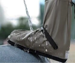 Merkloos Regen Overschoenen - Schoencover - Type: 2 - Bruin - Maat 44/45 -Regenjassenwinkel 1200x1001 2