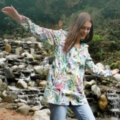 BiggDesign Faces - Dames Regenjas Waterdicht - Regenpak - Maat M -Regenjassenwinkel 1200x1200 246