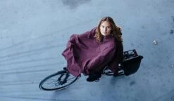 AGU Grant Regenponcho Essential Unisex - Navy Blauw - One Size - Dames & Heren - Waterdicht & Ademend -Regenjassenwinkel 1200x700 8