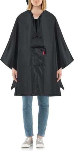 Reisenthel Mini Maxi Poncho Regenponcho - Opvouwbaar - Signature Navy Blauw -Regenjassenwinkel 592x1200