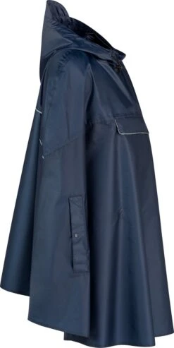 BJØRNSON Haps Regenponcho Fiets Dames & Heren - Fietsponcho - Donkerblauw 21 BJØRNSON Haps Regenponcho Fiets Dames & Heren - Fietsponcho - Donkerblauw -Regenjassenwinkel 601x1200 1