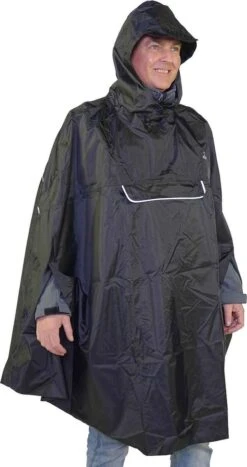 BJØRNSON Haps Regenponcho Fiets Dames & Heren - Fietsponcho - Zwart 33 BJØRNSON Haps Regenponcho Fiets Dames & Heren - Fietsponcho - Zwart -Regenjassenwinkel 635x1200