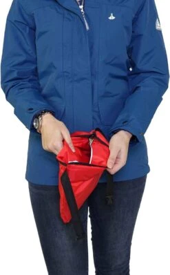 BJØRNSON Haps Regenponcho Fiets Dames & Heren - Fietsponcho - Zwart 25 BJØRNSON Haps Regenponcho Fiets Dames & Heren - Fietsponcho - Zwart -Regenjassenwinkel 744x1200 3