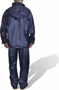 Merkloos Regenpak Maat L - Regenpak Maat Large - Regenpak - Basic Rainsuit - Unisex - Regenpak Dames En Heren - Regenpak Maat Large - Regenpak Kopen -Regenjassenwinkel 784x1200 1