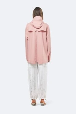 Rains Jacket 1201 Regenjas Vrouwen - Roze - Maat XXS/ XS 11 Rains Jacket 1201 Regenjas Vrouwen - Roze - Maat XXS/ XS -Regenjassenwinkel 800x1200 37