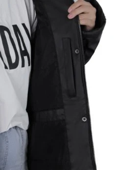 Dingy Weather - Regenjas Dames - Maat 40 - Zwart 22 Dingy Weather - Regenjas Dames - Maat 40 - Zwart -Regenjassenwinkel 857x1200 3